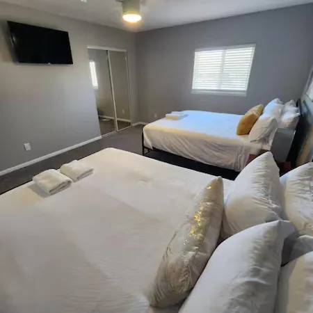 All New! Convenient Location! Sleeps 8 DEN Exterior foto