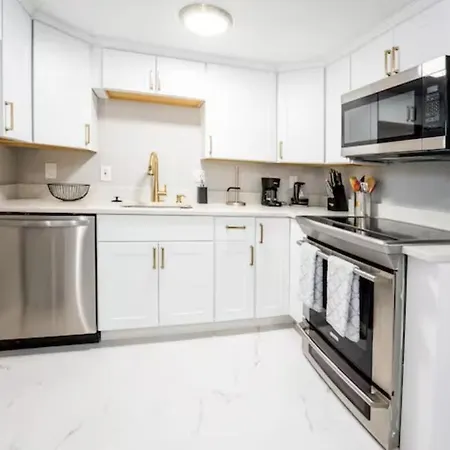 All New! Convenient Location! Sleeps 8 DEN Exterior foto