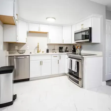All New! Convenient Location! Sleeps 8 DEN Exterior foto