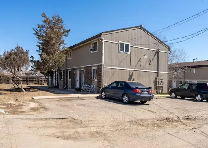 All New! Convenient Location! Sleeps 8